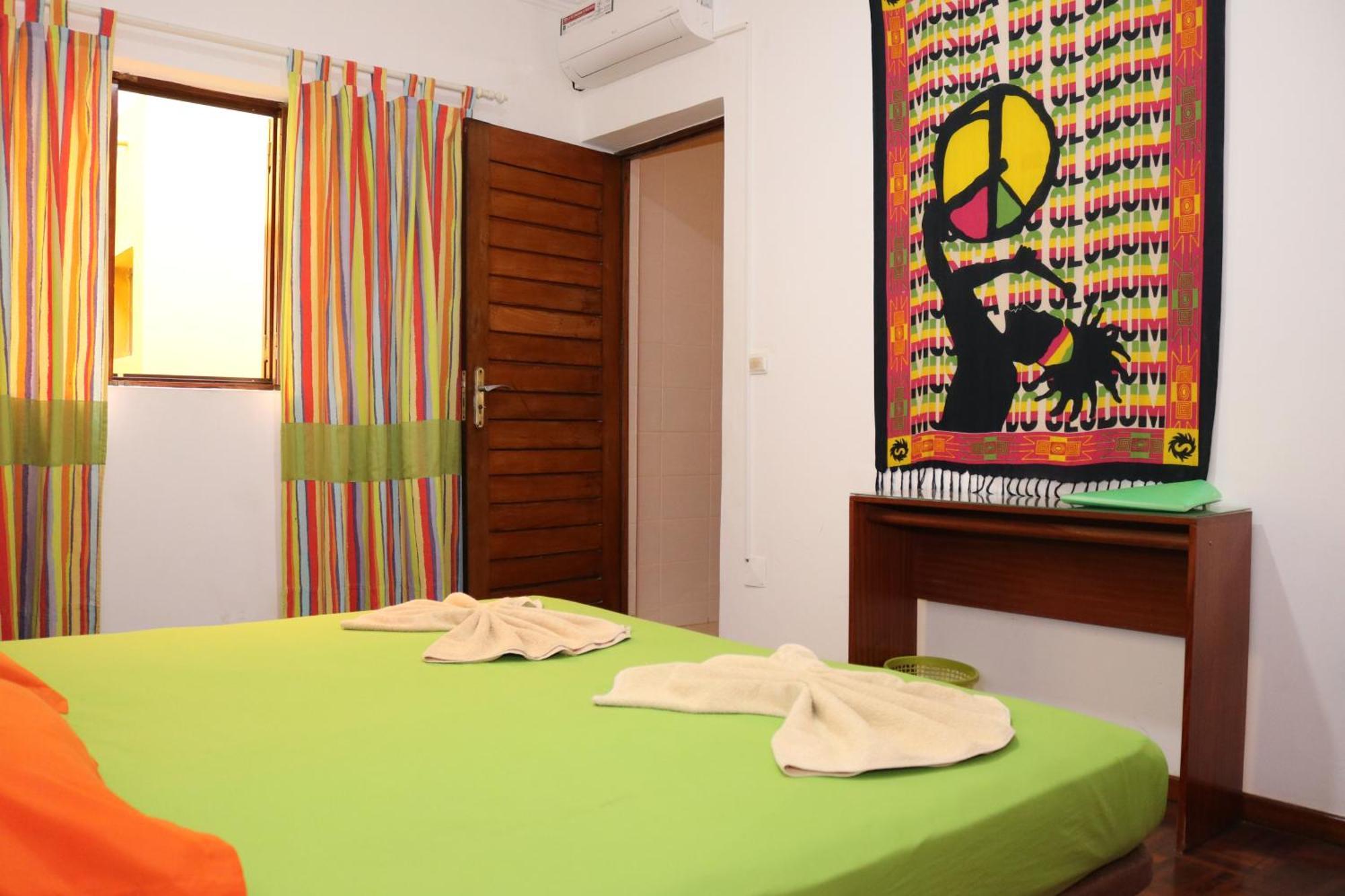 O Jardim Do Vinho, Ac Bed & Breakfast Прая Екстериор снимка